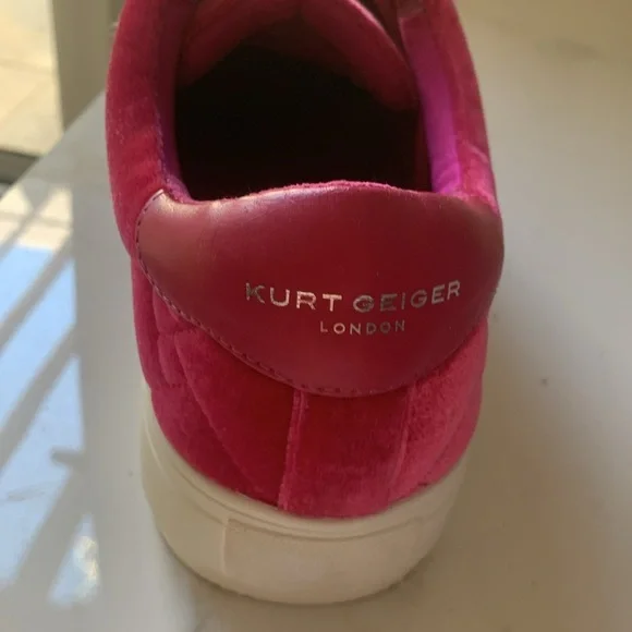 New Kurt Geiger London Pink Velvet Rhinestones Sneakers size EU 39 UK 6 - Picture 7 of 8